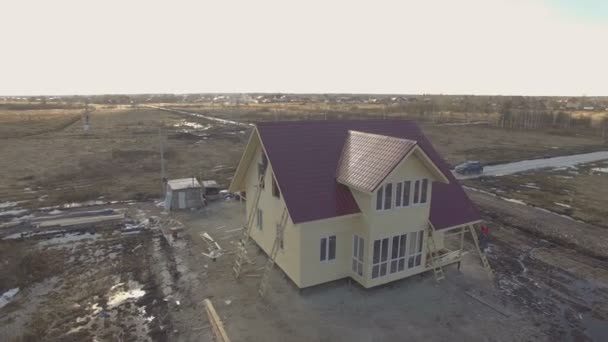 Byggarbetsplatsen av nya hus — Stockvideo