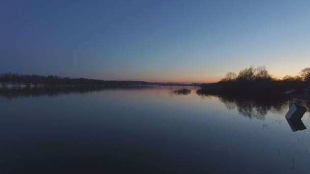 Flying over the beautiful river in high water — Stock Video