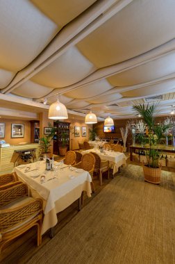 Restoran iç atış