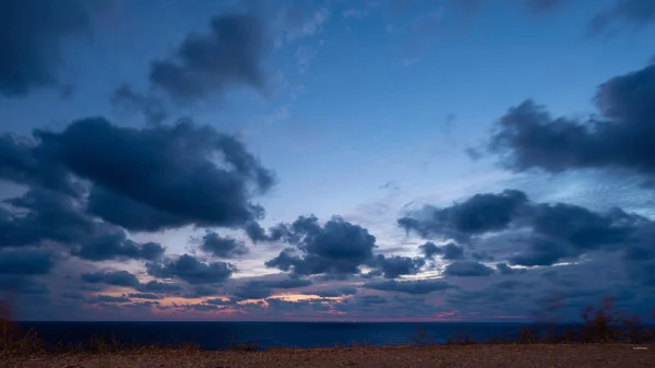 Beautiful cloudscape over Black sea — Stock Photo, Image