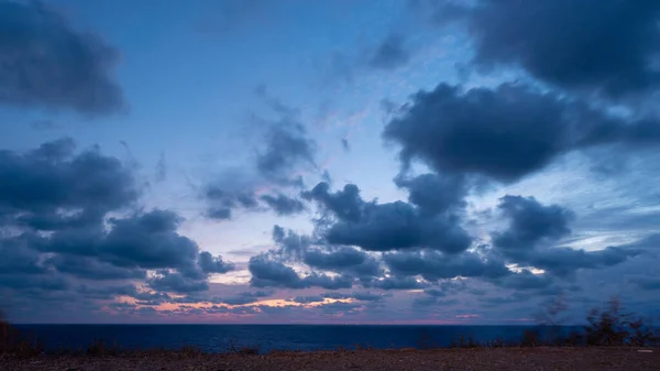 Beautiful cloudscape over Black sea — Stock Photo, Image