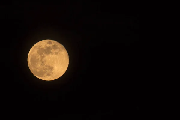 Blue Moon Rising Landscape Left — Stock Photo, Image