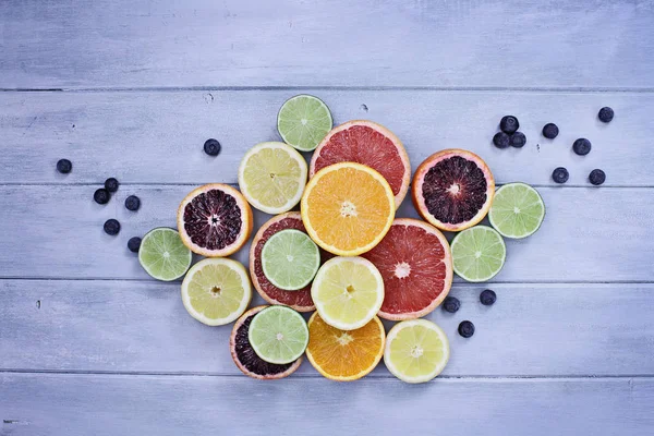 Variety of Citrus Fruits and Blueberries — Stock Photo, Image