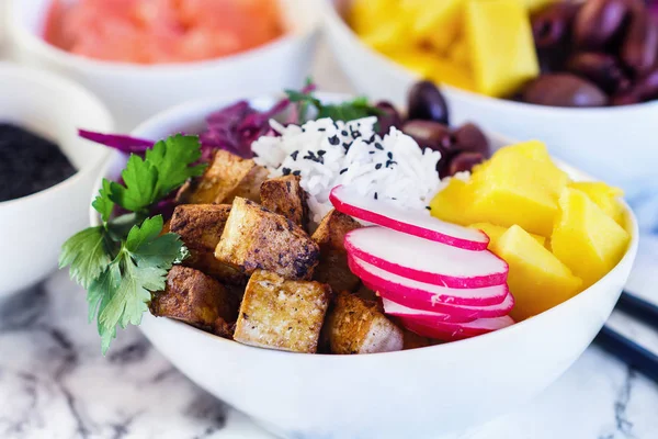 Saludable Delicioso hawaiano vegano Poke Bowl — Foto de Stock