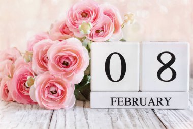 8 Şubat Pembe Ranunculus Takvim Blokları 