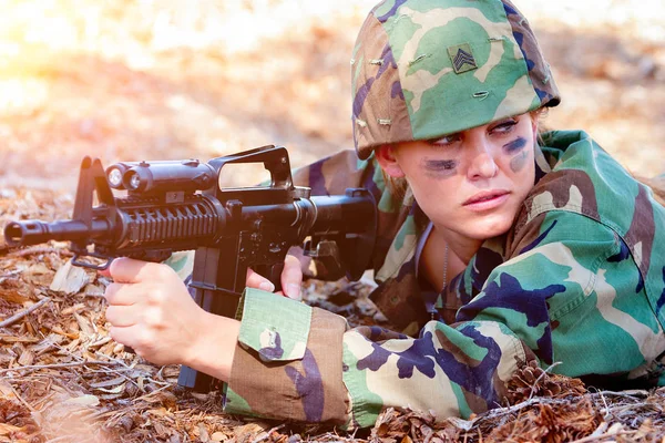 Machine Gun Woman — Stock Photo, Image