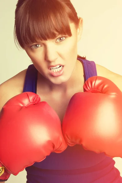 Bella donna di boxe — Foto Stock