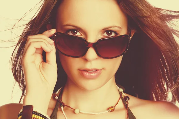 Seksi Güneş Gözlüklü Kadın