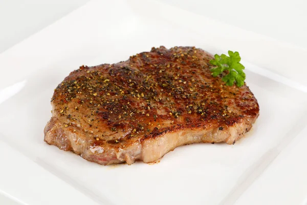 Biber ile ızgara rumpsteak — Stok fotoğraf