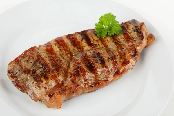 Ein gegrilltes Rumpsteak — Stockfoto