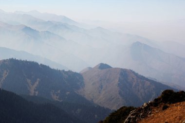 yüksek Dağları Kazakistan'ın Almatı şehri yakınında