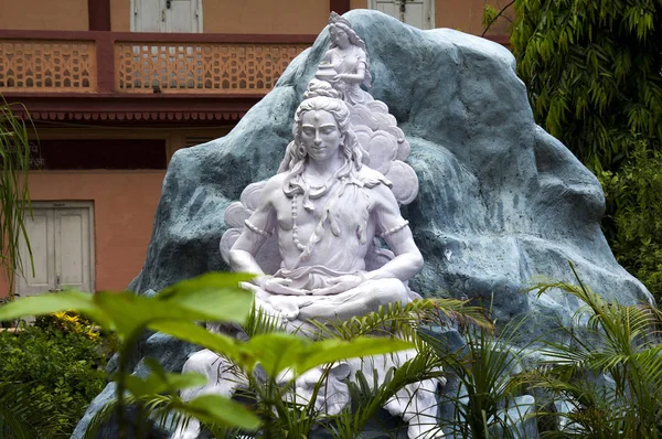 Estátua do Senhor Hindu Shiva, Rishikesh. Índia — Fotografia de Stock