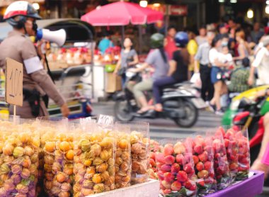Çin Mahallesi Yaowarat Yolu, Bangkok, Tayland.