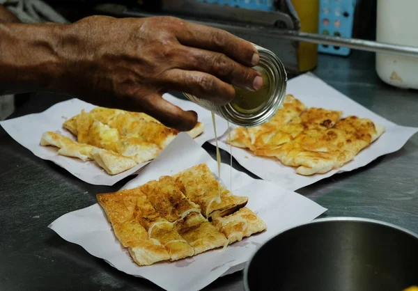 Yoğunlaştırılmış sütle muzlu krep ya da roti pişirmek