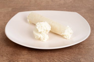 vanilyalı dondurma krep