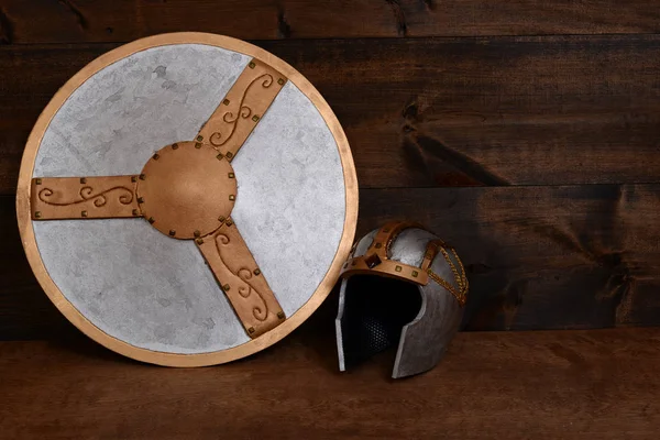 Warrior helmet and shield — Stock Photo, Image