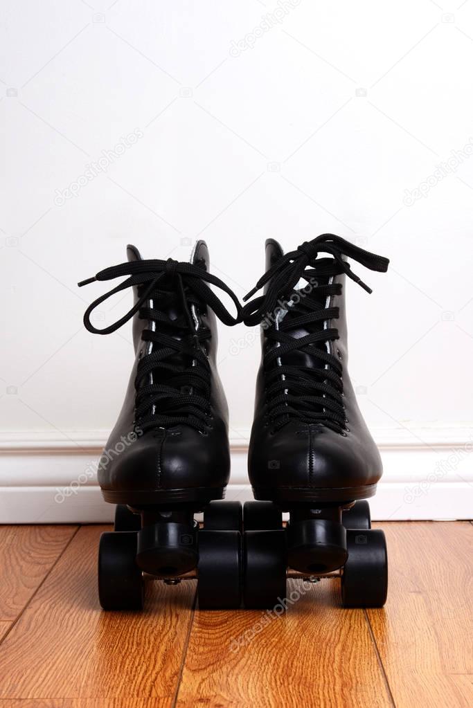 mens black quad roller skates