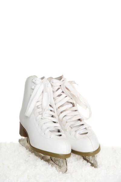 использованные дамы фигурное катание на снегу
