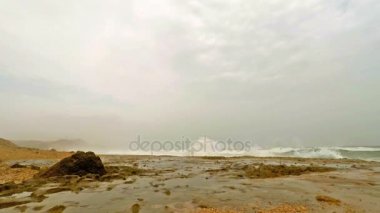 Darbe delik Al Mughsayl Beach yakınındaki Salalah, Umman