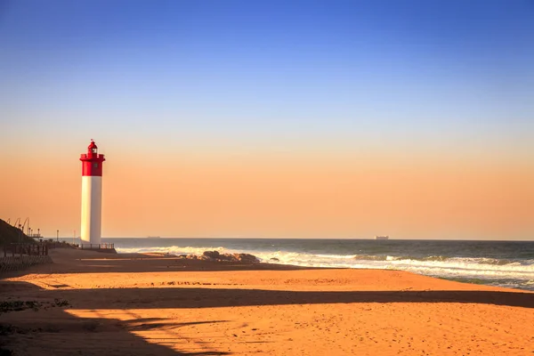 Umhlanga Lighthouse, Jihoafrická republika. — Stock fotografie