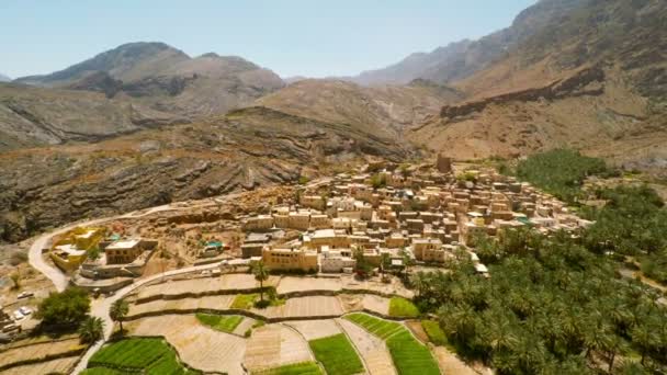 Bilád Sayt vesnice v horách — Stock video
