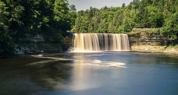 Tahquamenon Falls v Michiganu — Stock fotografie