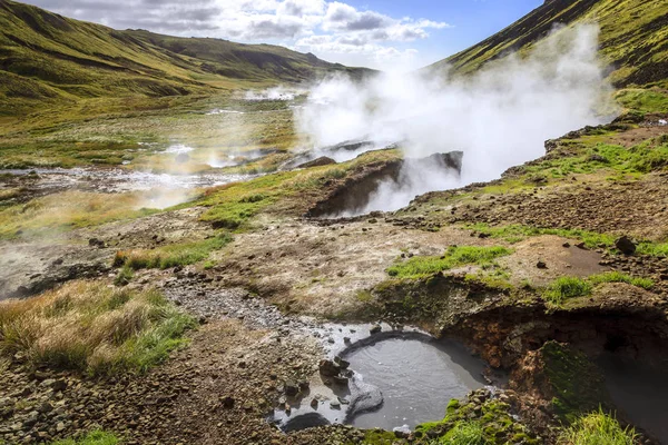 Kokend water en modder — Stockfoto