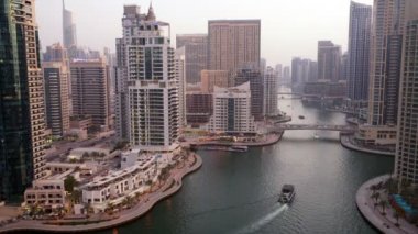 Zaman atlamalı Dubai Marina