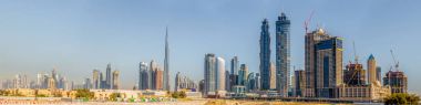 Dubais downtown skyline