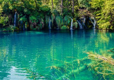 Plitvice Gölleri Ulusal Parkı