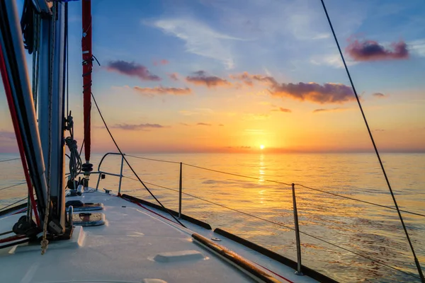 Východ slunce ve Středozemním moři — Stock fotografie