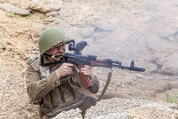 Soviet paratrooper in Afghanistan — Stock Photo, Image