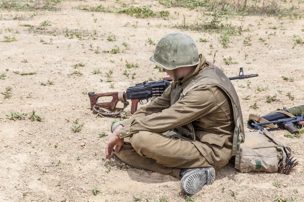 Soviet paratrooper in Afghanistan — Stock Photo, Image