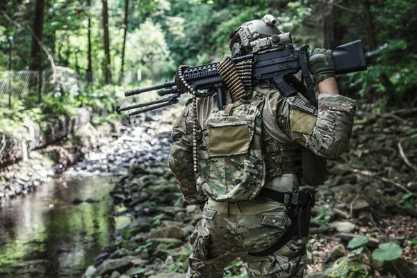 Exército ranger máquina artilheiro — Fotografia de Stock