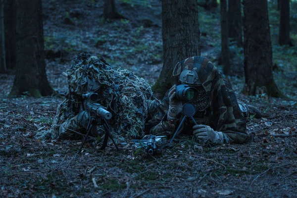 Hadsereg rangers mesterlövész pár — Stock Fotó