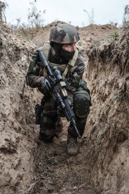 Paraşütçüler eylem Fransız