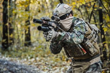 Silah nişan Marsoc Akıncı