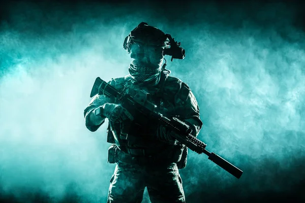 Alan üniformalı ordu korucusu — Stok fotoğraf