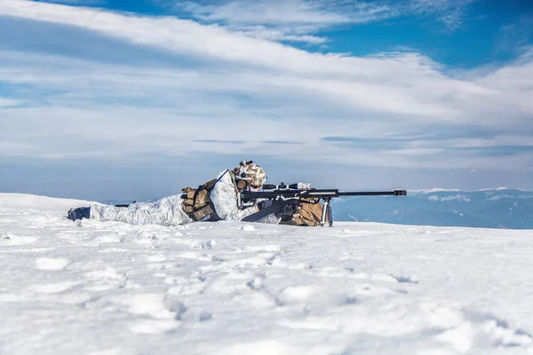 Зимові арктичні гори війни — стокове фото