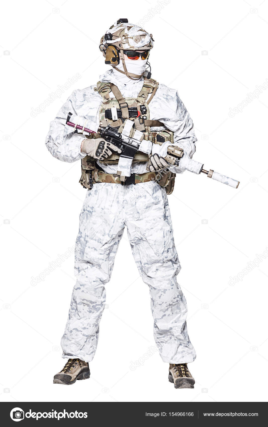 Afvige dosis Altid Specialstyrker operatør i vinter camo tøj — Stock-foto © zabelin #154966166
