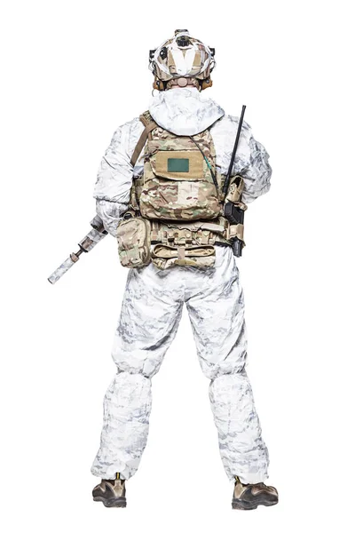 Special forces exploitant in winter camo kleding — Stockfoto