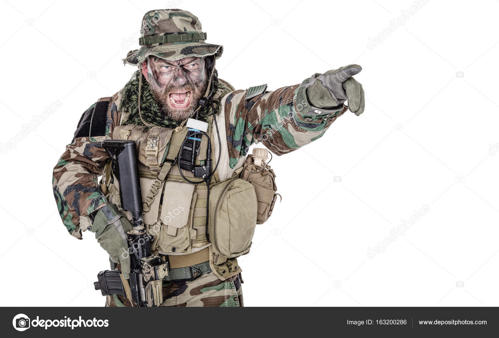 Comando de Estados Unidos — Foto de stock #163200286 © zabelin, image size:1600x1084