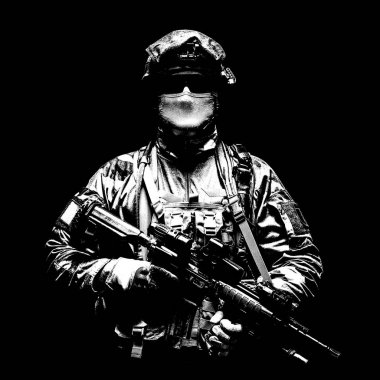 Silah ile Fransız paraşütçü