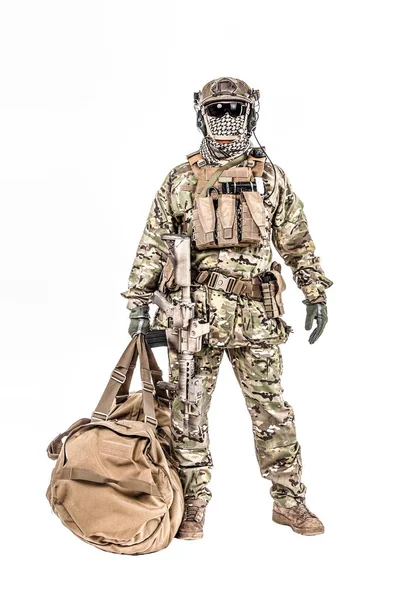Voják s tašku — Stock fotografie
