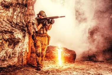 özel askeri yüklenici