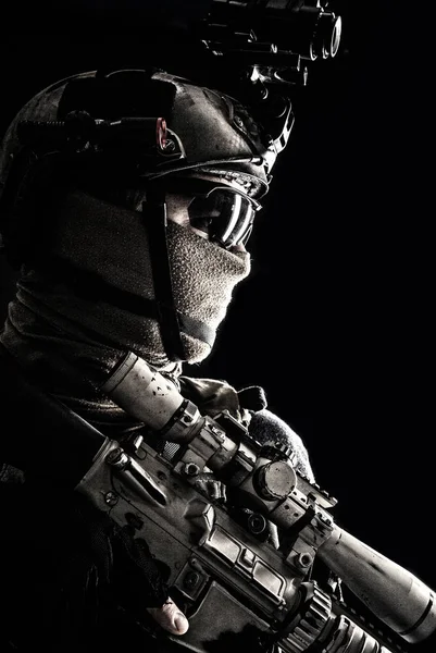 Army elite troops sniper low key studio portrait — Stockfoto