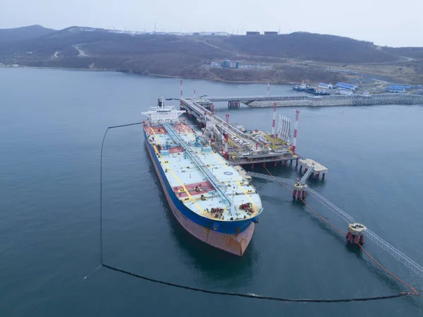 Flytande bulk oljetankfartyg — Stockfoto