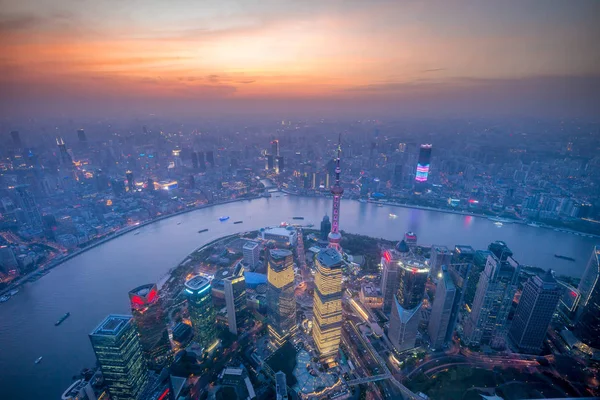 Пташиного польоту Шанхай, захід сонця — стокове фото
