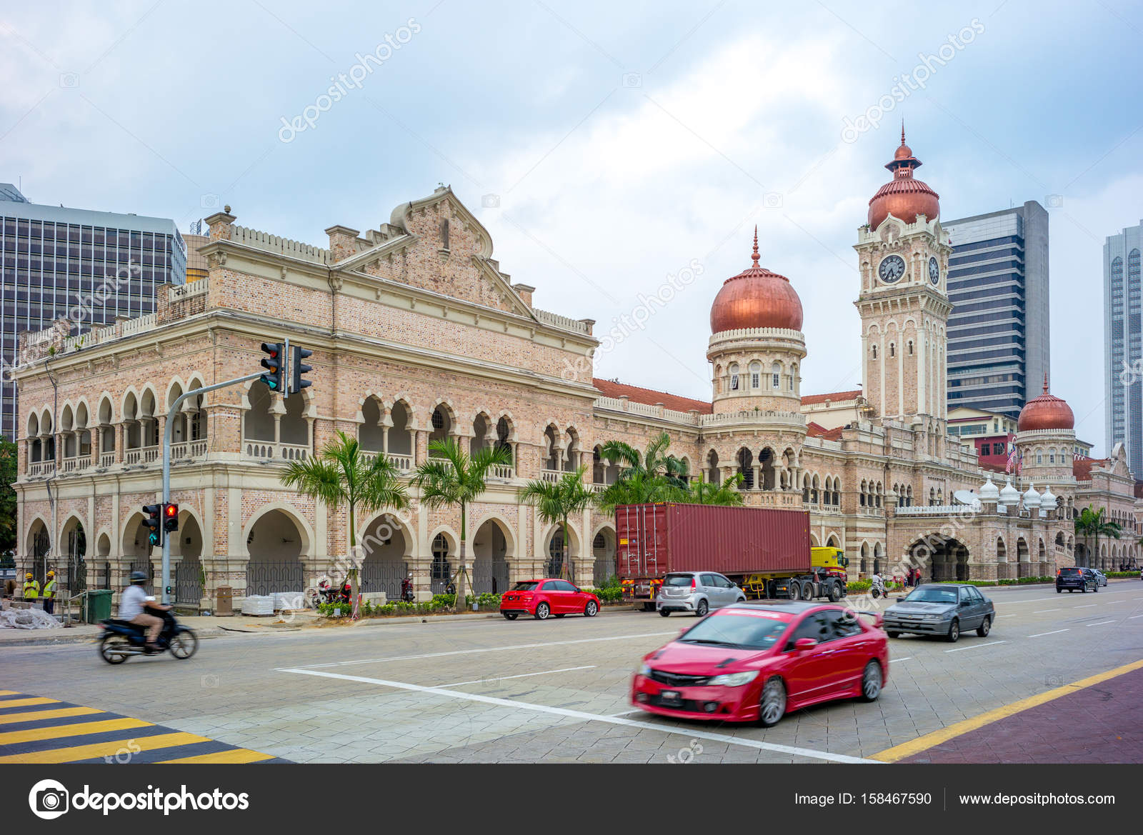 Sultan Abdul Samad Building, Kuala Lumpur, Malaysia скачать