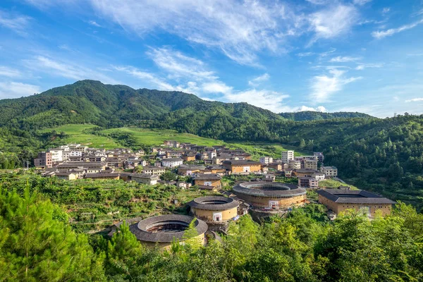fujian, Çin Chuxi Tulou kümesinin havadan görünümü